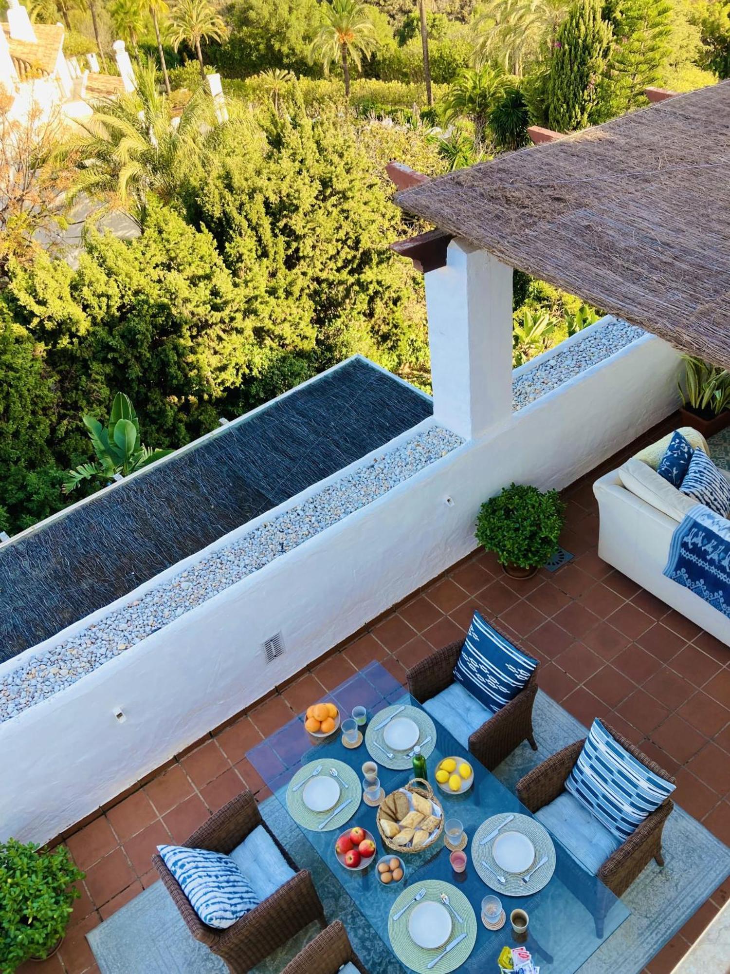 Las Lomas - Pool, Terrace & View มาร์เบยา ภายนอก รูปภาพ